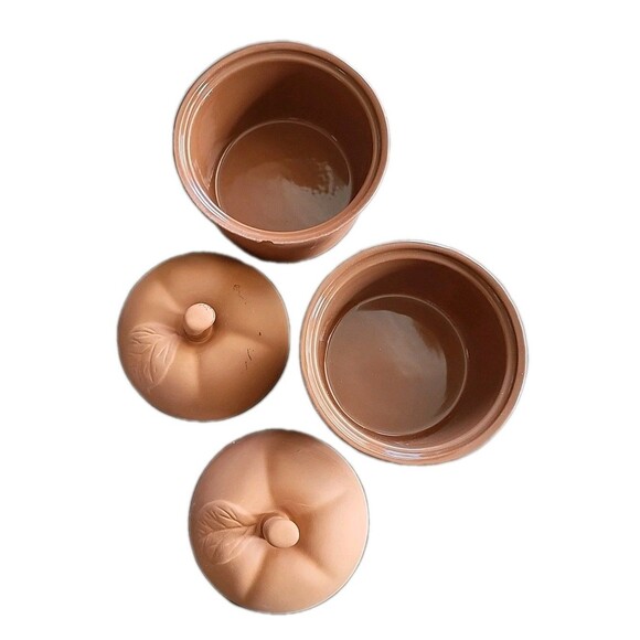 Set of 2 Terracotta Apple Shaped Dutch Oven Baking Dishes 5" - Picture 8 of 12